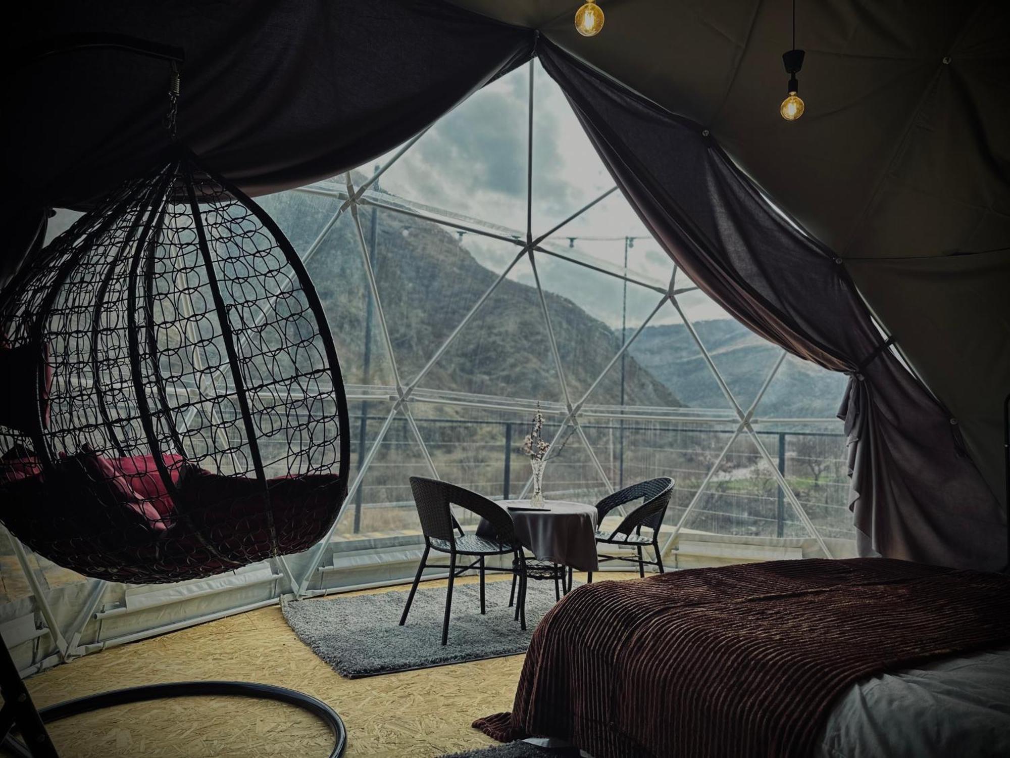 Vardzia Glamping Екстериор снимка