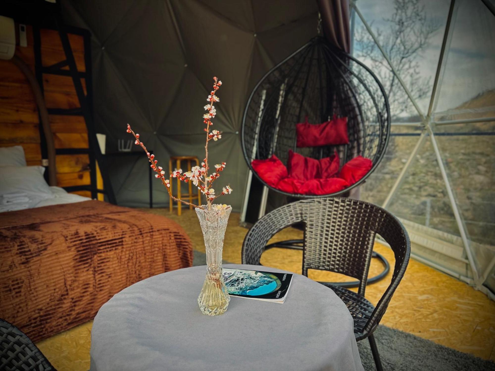 Vardzia Glamping Екстериор снимка