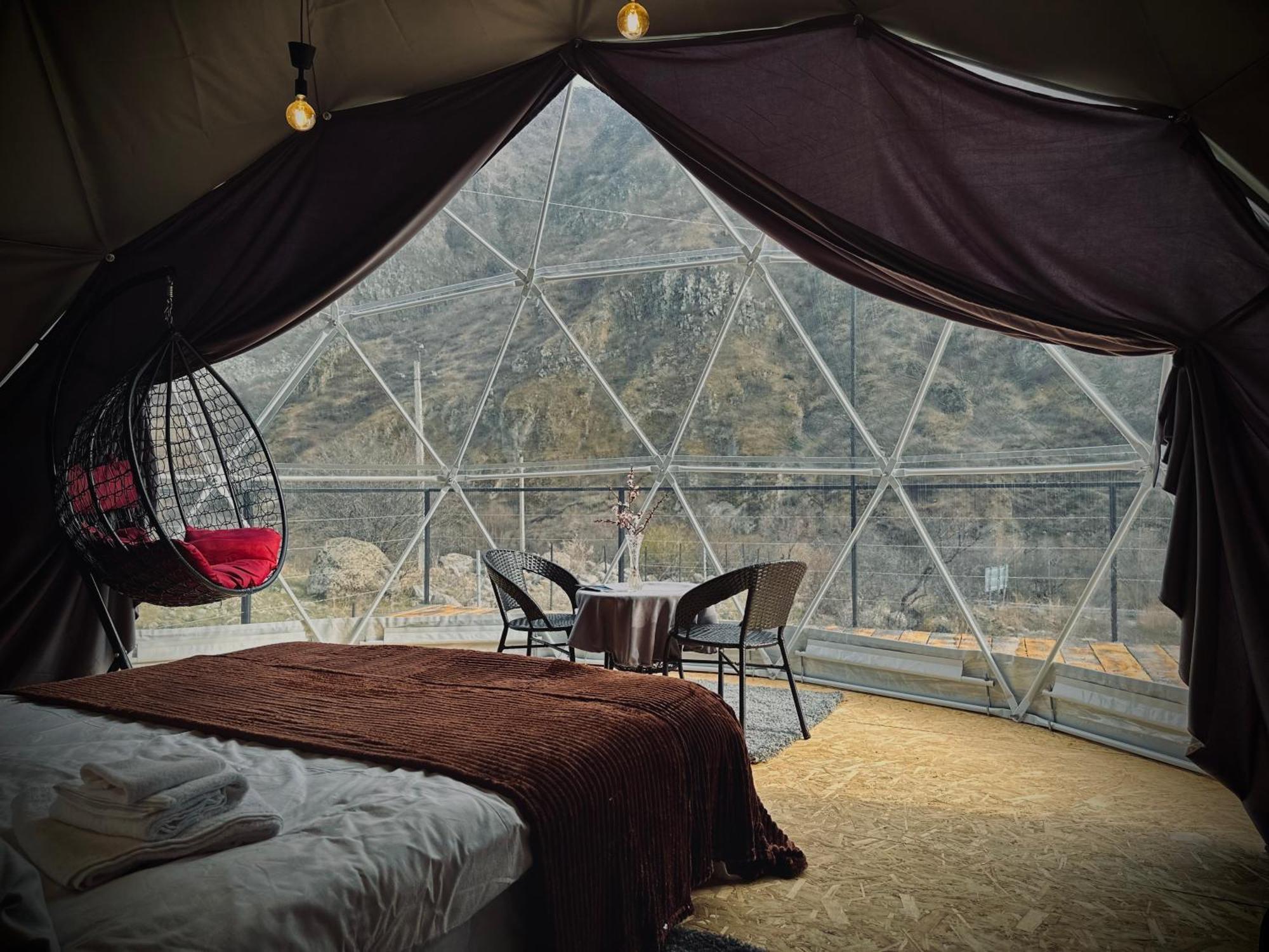 Vardzia Glamping Екстериор снимка