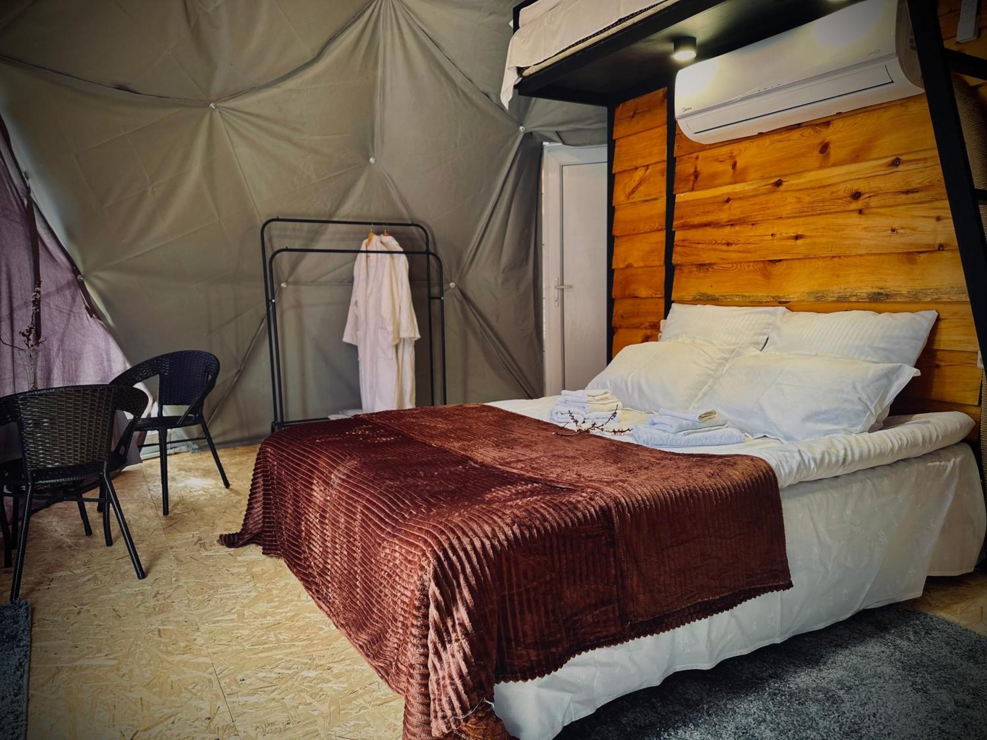Vardzia Glamping Екстериор снимка