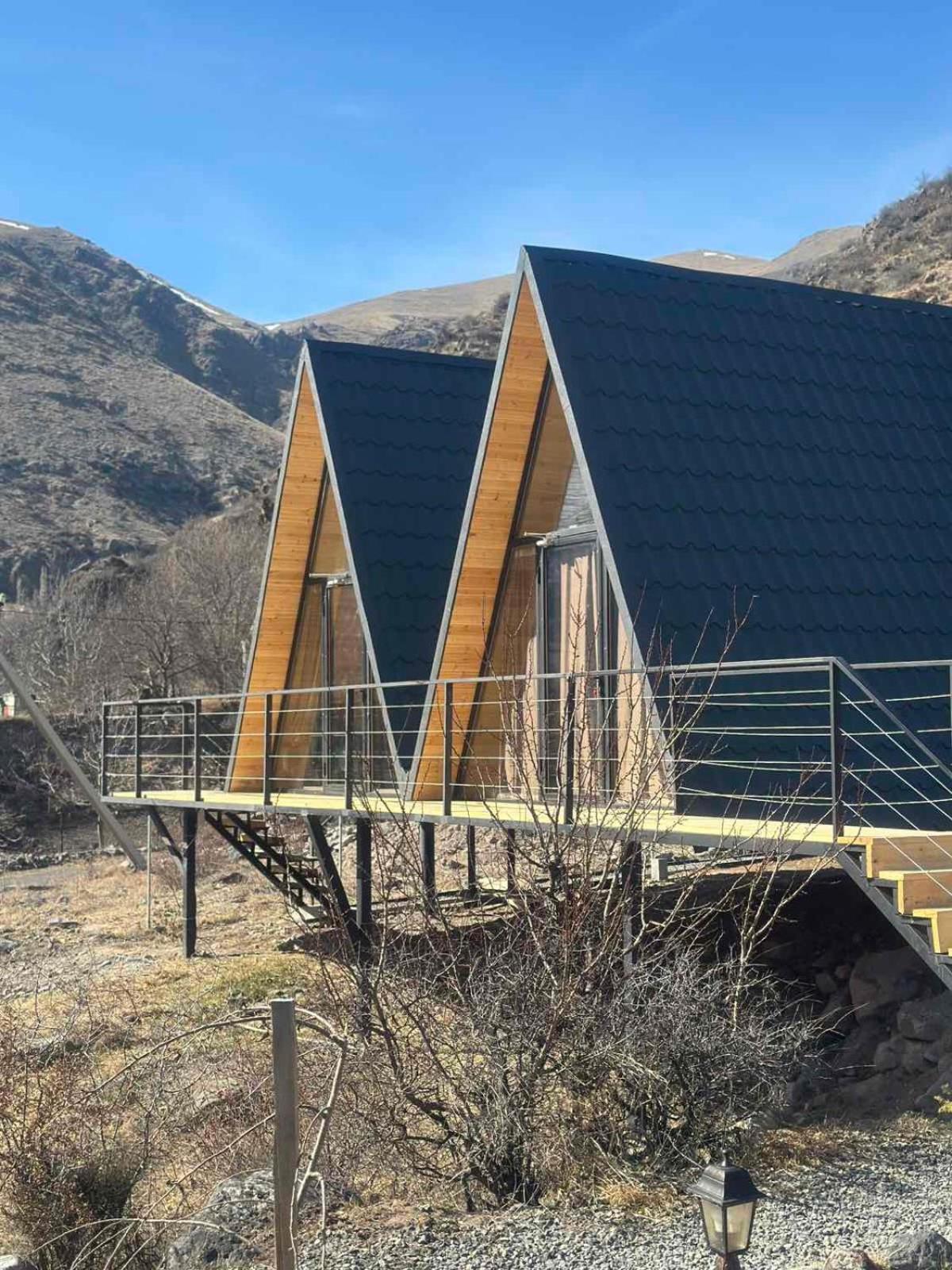 Vardzia Glamping Екстериор снимка