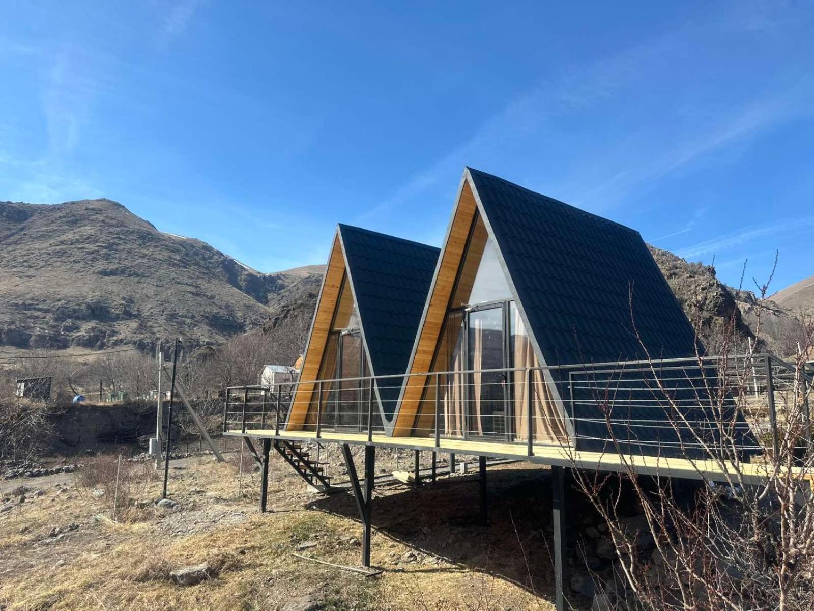 Vardzia Glamping Екстериор снимка